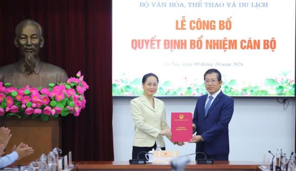 Ông Lưu Đình Phúc làm Cục trưởng Cục Xuất bản và Thư viện, ông Lê Quang Tự Do làm Cục trưởng Cục Báo chí