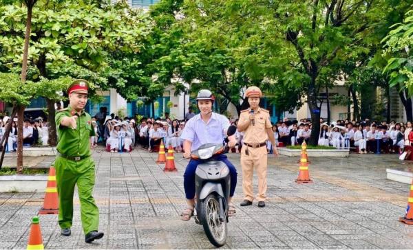 Nâng cao kỹ năng lái xe an toàn cho học sinh