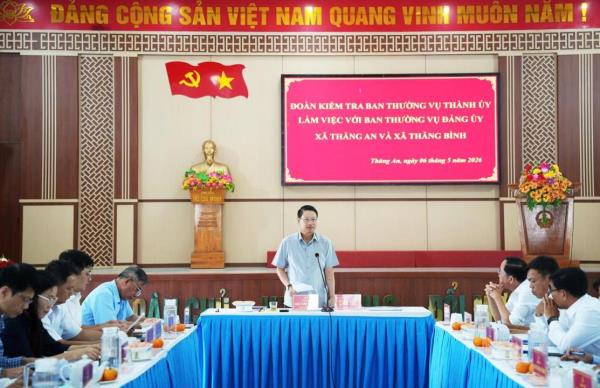 Đoàn kiểm tra Ban Thường vụ Thành ủy làm việc với xã Thăng Bình và Thăng An