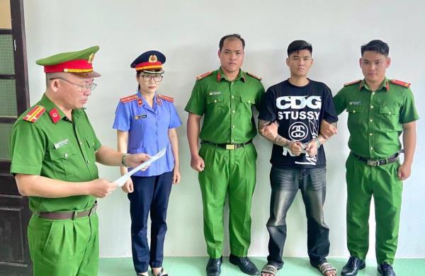 Khởi tố đối tượng càn quấy