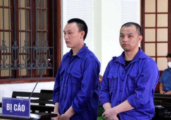 Cái kết đắng của đôi bạn cùng bản