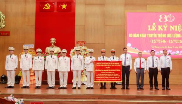 Danh hiệu Anh hùng - Niềm tự hào, trách nhiệm và khát vọng cống hiến