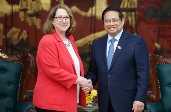 Thủ tướng Phạm Minh Chính tiếp Đoàn Ủy ban Đánh giá kinh tế và an ninh Hoa Kỳ - Trung Quốc của Quốc hội Hoa Kỳ