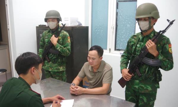 Triệt phá đường dây tổ chức đưa nhiều người nước ngoài xuất cảnh trái phép