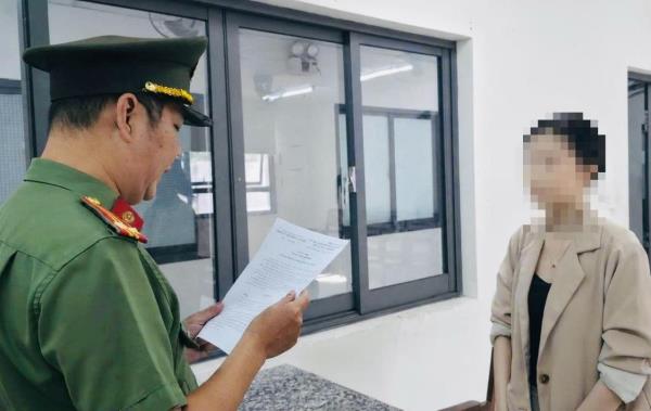 Nhờ người thi thay tiếng Anh B2 để hoàn tất bằng thạc sĩ, bị phạt 15 triệu đồng