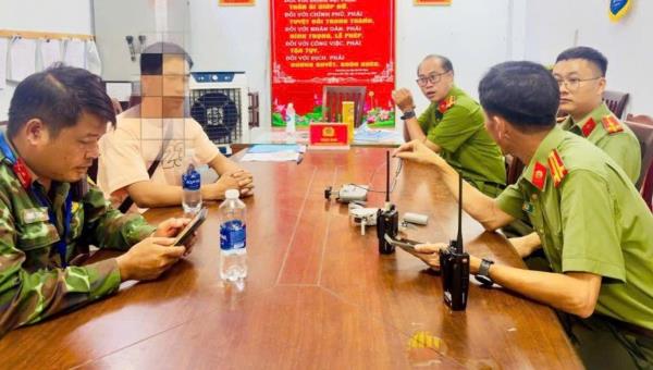 Cẩn thận với đồ chơi trên trời