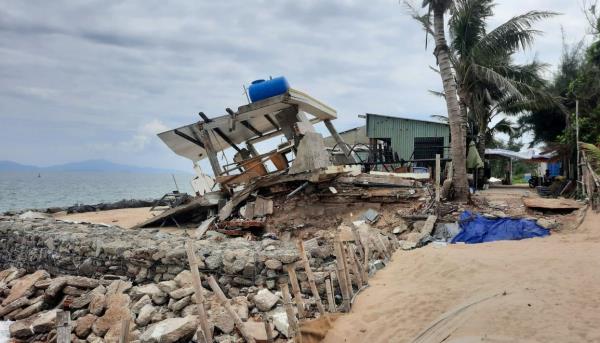 Vì sao 4 hộ dân bị sập nhà ở Hội An chưa được hỗ trợ từ chính quyền địa phương?