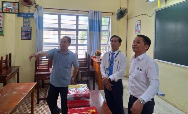 Lãnh đạo TP Đà Nẵng kiểm tra công tác chuẩn bị kỳ thi tuyển sinh lớp 10