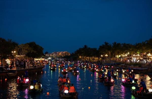 Về Hội An gặp Hồn phố trăm năm - Mạch ngầm thuần hậu