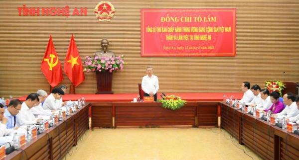 Nghệ An cần phát triển dựa trên 4 trụ cột kinh tế chiến lược