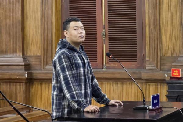 Ghen tuông, tung clip nóng với vợ cũ lên mạng