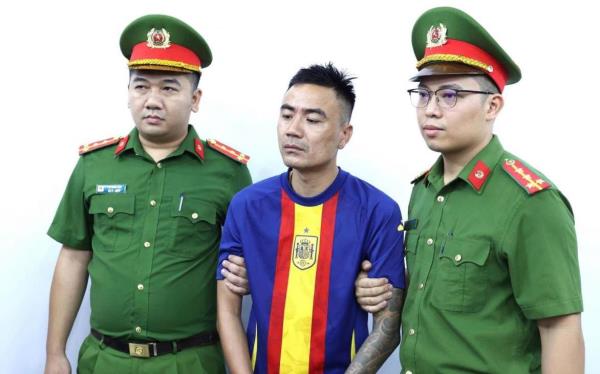 Bắt tạm giam Thắng Ật vì gây rối tại khu vực Quần thể danh thắng Tràng An