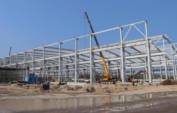Đôn đốc xử lý vướng mắc, bảo đảm tiến độ các dự án trọng điểm ở Dung Quất