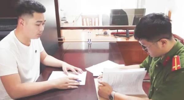 Tạm giữ hình sự người đàn ông hành hung nữ nhân viên y tế