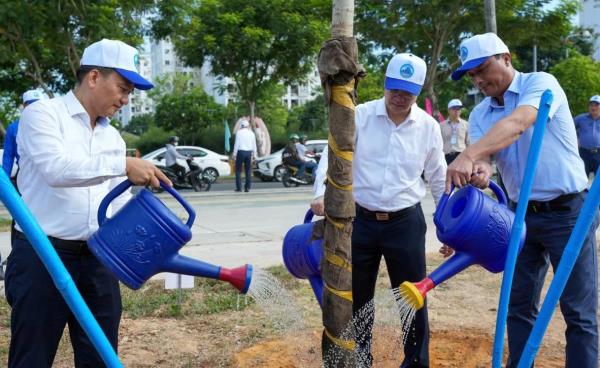 Đà Nẵng đồng loạt ra quân hưởng ứng Tháng hành động vì môi trường với nhiều hoạt động thiết thực