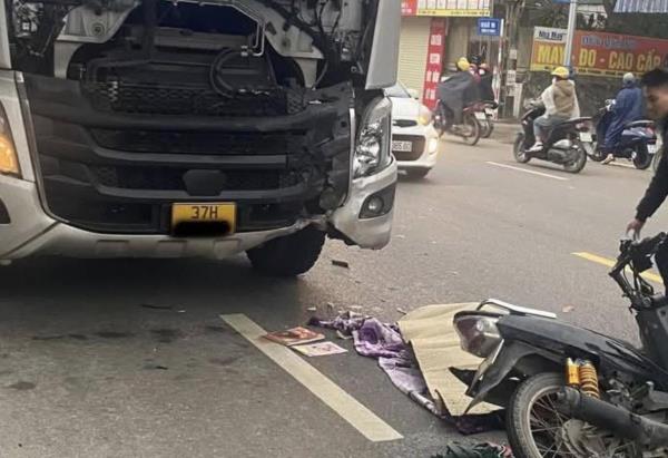 Nam sinh gặp nạn trên đường đi học