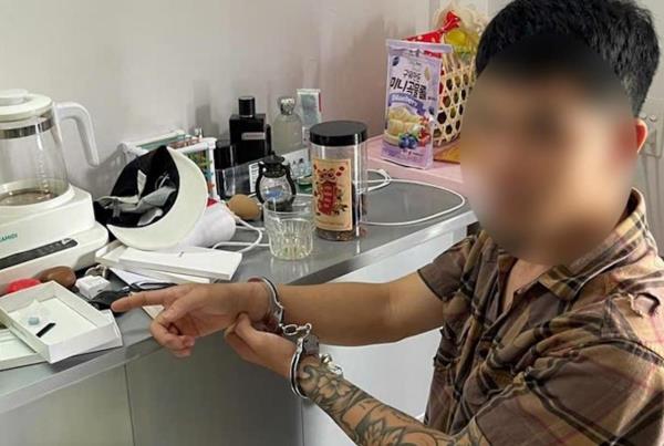 Trữ ma tại phòng trọ