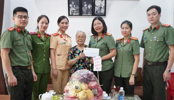 Nhiều hoạt động tri ân nhân 77 năm Ngày Thương binh - Liệt sĩ