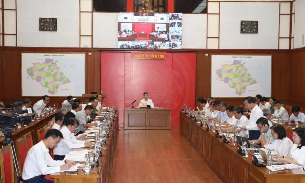 Đẩy mạnh phát triển khoa học công nghệ, đổi mới sáng tạo và chuyển đổi số