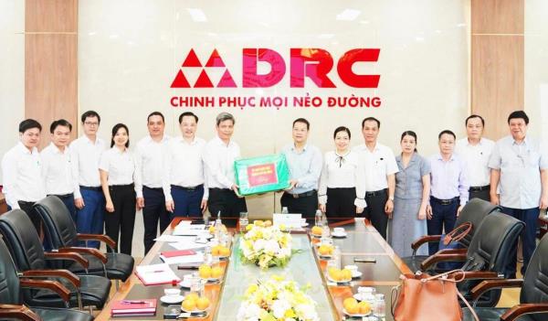 Cộng đồng doanh nghiệp, doanh nhân đồng hành cùng sự phát triển thành phố