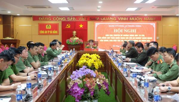 Những đóng góp to lớn của đồng chí Trần Quốc Hoàn đối với sự nghiệp cách mạng và lực lượng Công an nhân dân