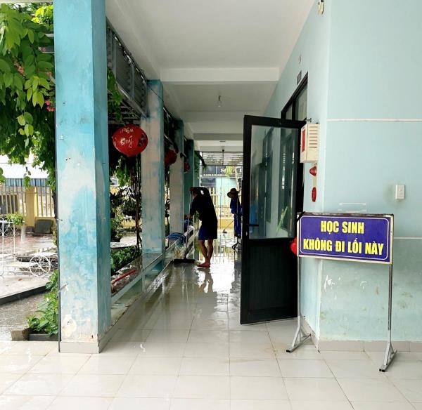 Học sinh Đà Nẵng tiếp tục nghỉ học do mưa lớn quay trở lại