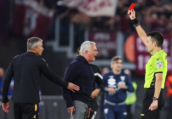 Mourinho lại nổi tiếng