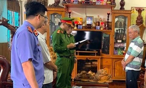 Tạm giam 2 nguyên phó giám đốc trung tâm đăng kiểm về tội nhận hối lộ