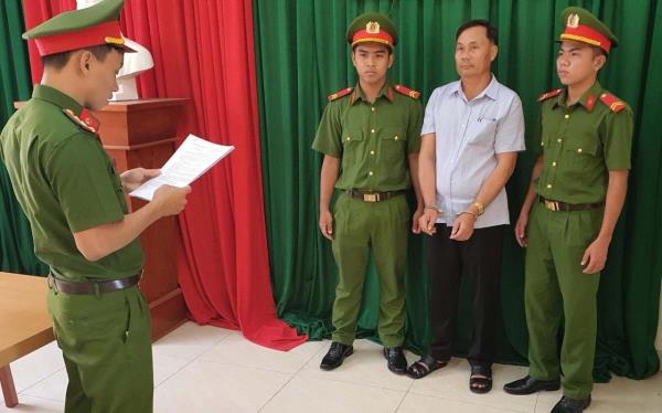 Khởi tố, bắt tạm giam đối tượng khai thác rừng trái phép tại núi Chóp Chài