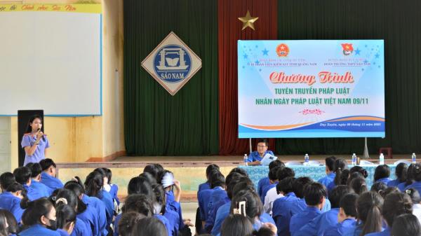 Tuyên truyền giáo dục pháp luật cho học sinh, sinh viên