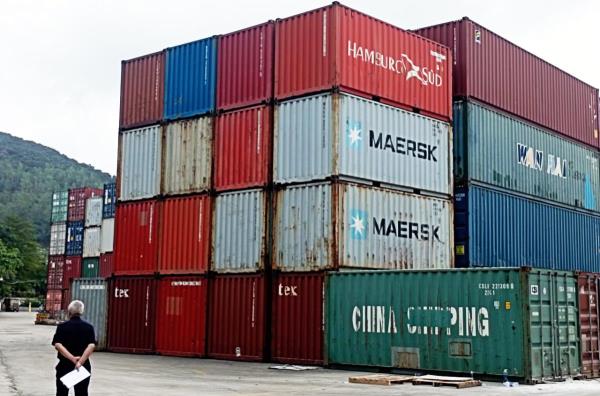 Nhập nhưng không nhận