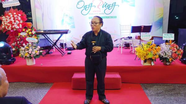 Giới thiệu sách Ong Rừng