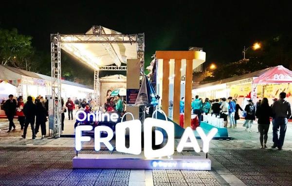 Tổ chức Phiên chợ thanh toán không dùng tiền mặt kết hợp phát động Ngày mua sắm trực tuyến Việt Nam năm 2023