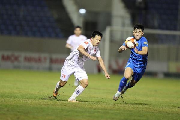 Nhìn lại vòng 7- V.League 2023/24: Ngạc nhiên chưa