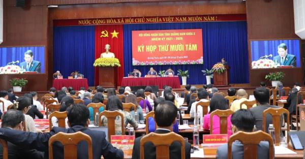 Phó Chủ tịch Quốc hội Nguyễn Đức Hải phát biểu chỉ đạo tại kỳ họp HĐND tỉnh Quảng Nam