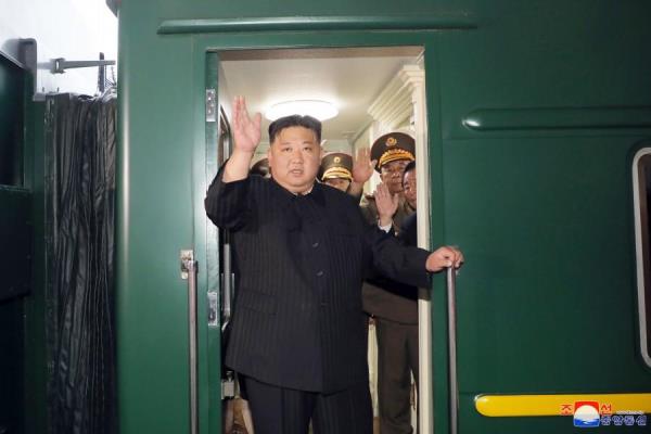Chủ tịch Triều Tiên Kim Jong-un thăm Nga