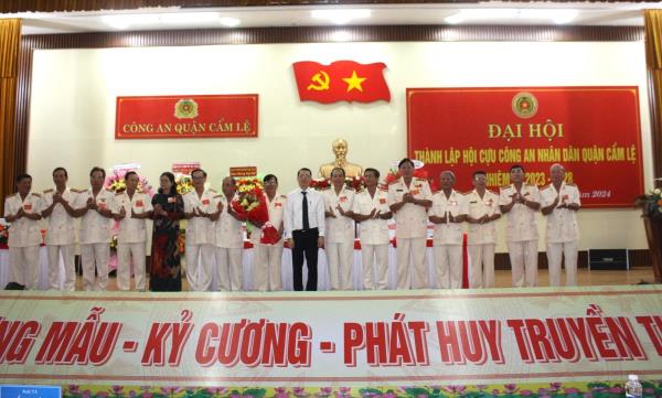 Thành lập Hội Cựu Công an nhân dân quận Cẩm Lệ nhiệm kỳ 2023-2028