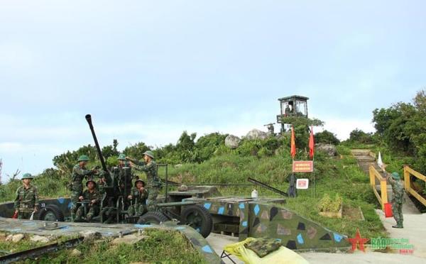 Đón Xuân nơi đầu sóng