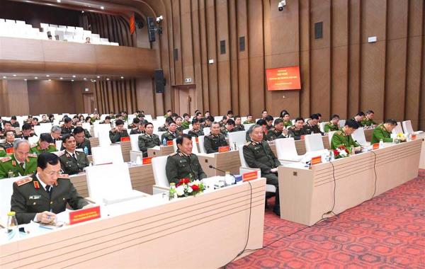 Bảo đảm an ninh, trật tự phục vụ nhân dân đón Tết Giáp Thìn trong môi trường bình an nhất