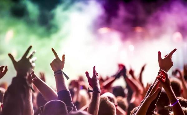 Âm nhạc với bạn trẻ