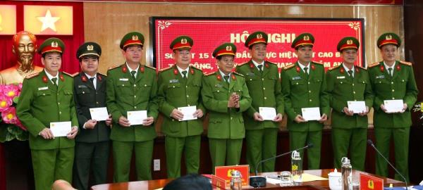 Triệt xóa 36 vụ việc, với 150 đối tượng đánh bạc và tổ chức đánh bạc