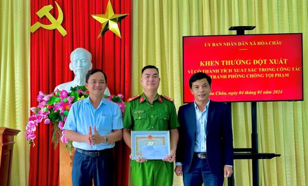 Tuyên dương thành tích đấu tranh phòng chống tội phạm