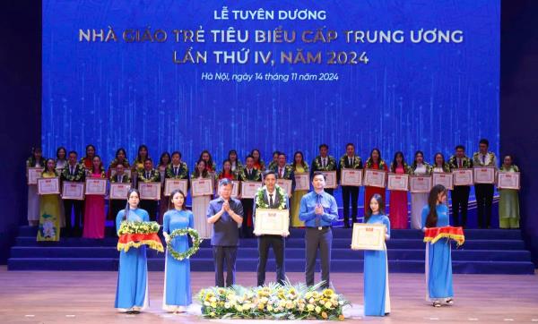 Nỗ lực không ngừng vì học sinh vùng cao