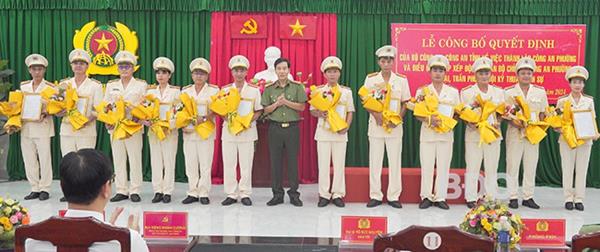 Thành lập 2 Công an phường và 1 đội nghiệp vụ mới tại TP Quy Nhơn