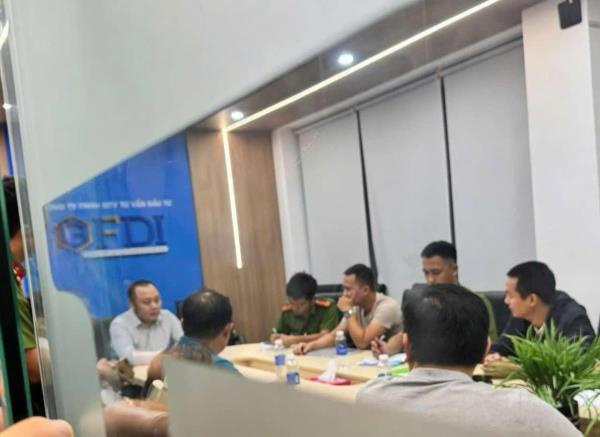 Vì sao nhiều khách hàng tụ tập tại trụ sở GFDI đòi thu hồi vốn đầu tư?