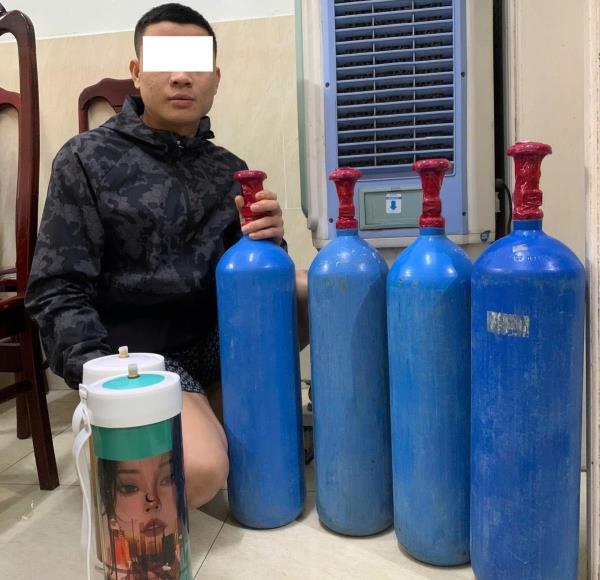 Lực lượng 911 Công an TP Đà Nẵng phát hiện, bắt giữ  nhiều vụ vận chuyển khí cười