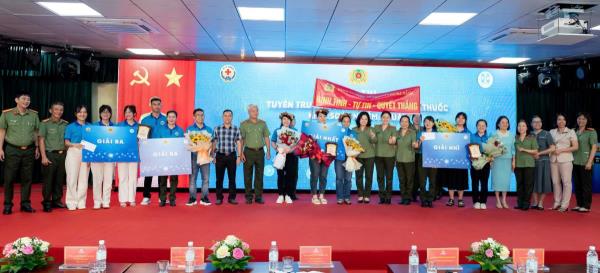 Nâng cao nhận thức về phòng, chống kháng thuốc và kiểm soát nhiễm khuẩn trong lực lượng Công an