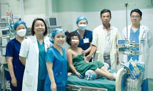 Áp dụng kỹ thuật mới kịp thời cứu sống cháu bé 9 tuổi mắc bệnh viêm cơ tim tối cấp