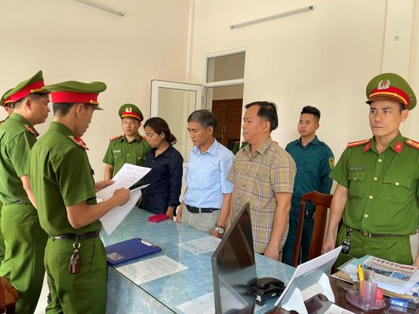 Bắt giam nguyên Trưởng Phòng giáo dục 3 huyện miền núi tỉnh Quảng Nam