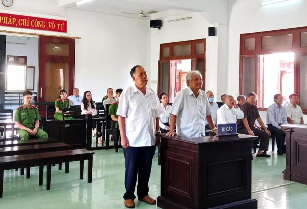HĐXX giải thích lý do cựu Chủ tịch UBND tỉnh Phú Yên được hưởng án treo